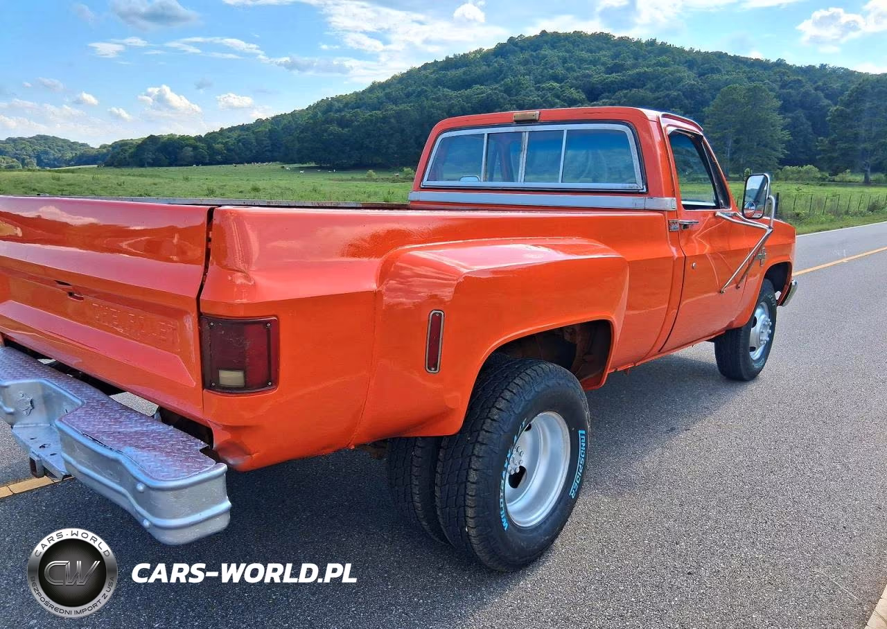 1981 Chevrolet C30 VIN:1GCHC34M0BB129355 - 4
