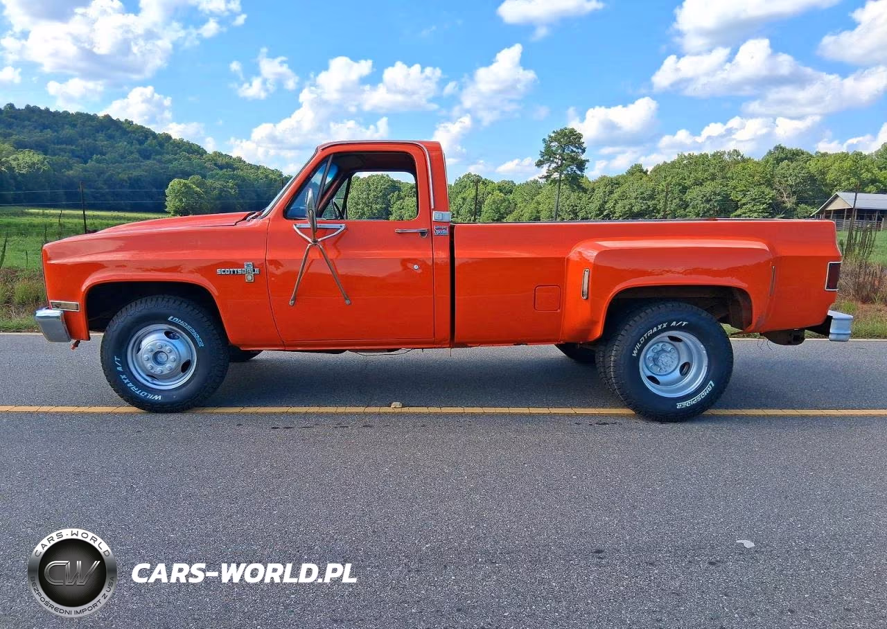 1981 Chevrolet C30 VIN:1GCHC34M0BB129355 - 9