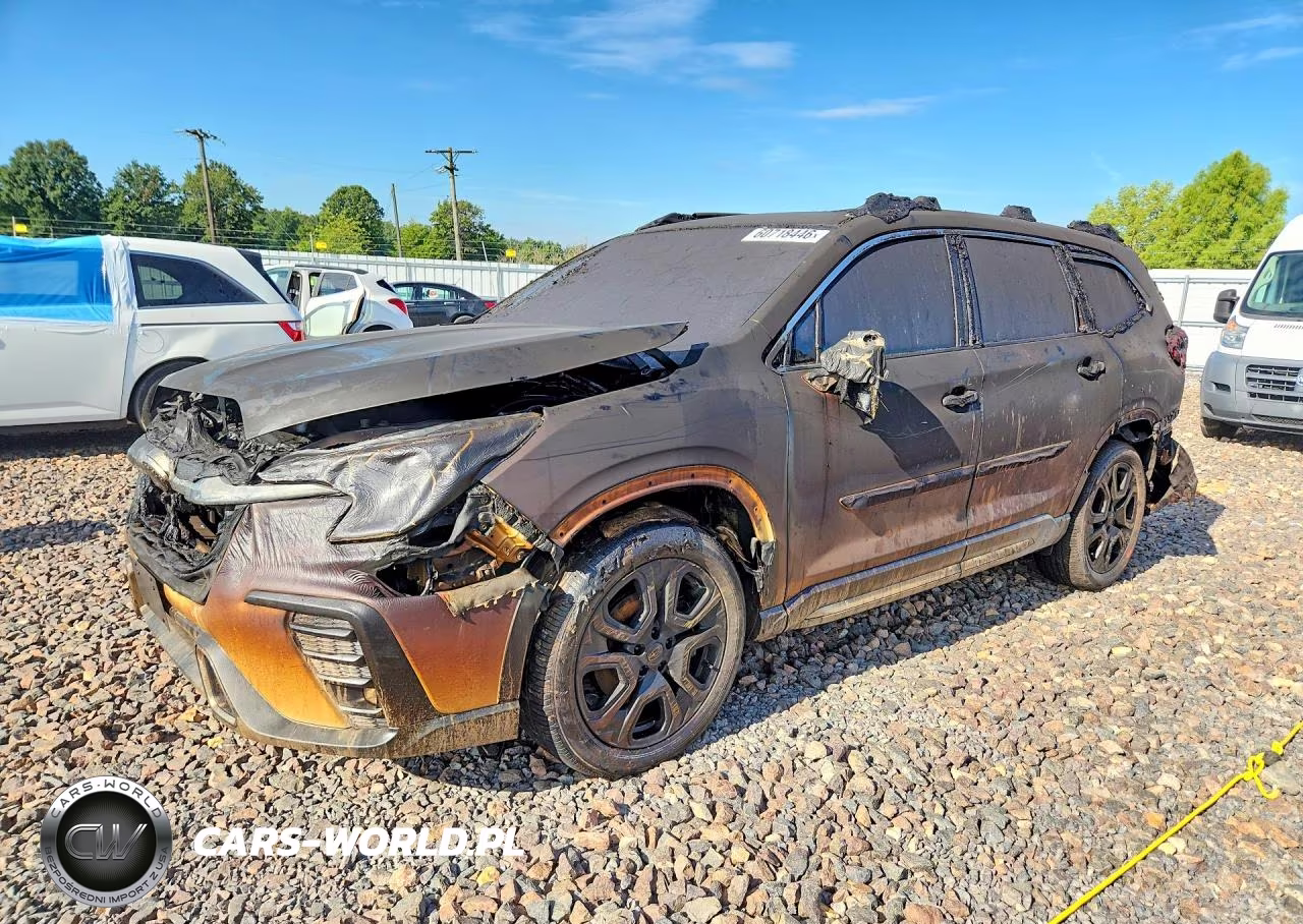 2025 Subaru Ascent Touring VIN:4S4WMAUD1S3408134 - 1