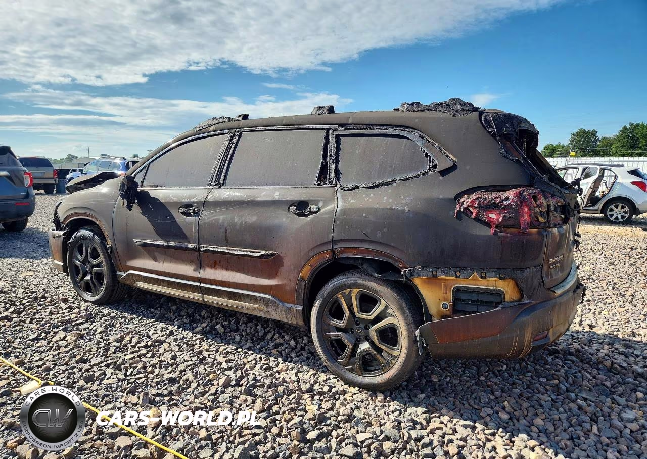 2025 Subaru Ascent Touring VIN:4S4WMAUD1S3408134 - 2