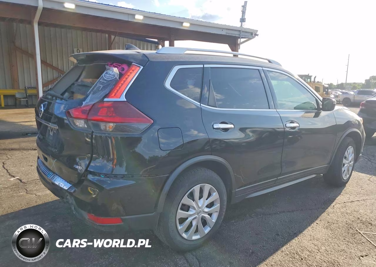 2017 Nissan Rogue S VIN:JN8AT2MV6HW251387 - 3