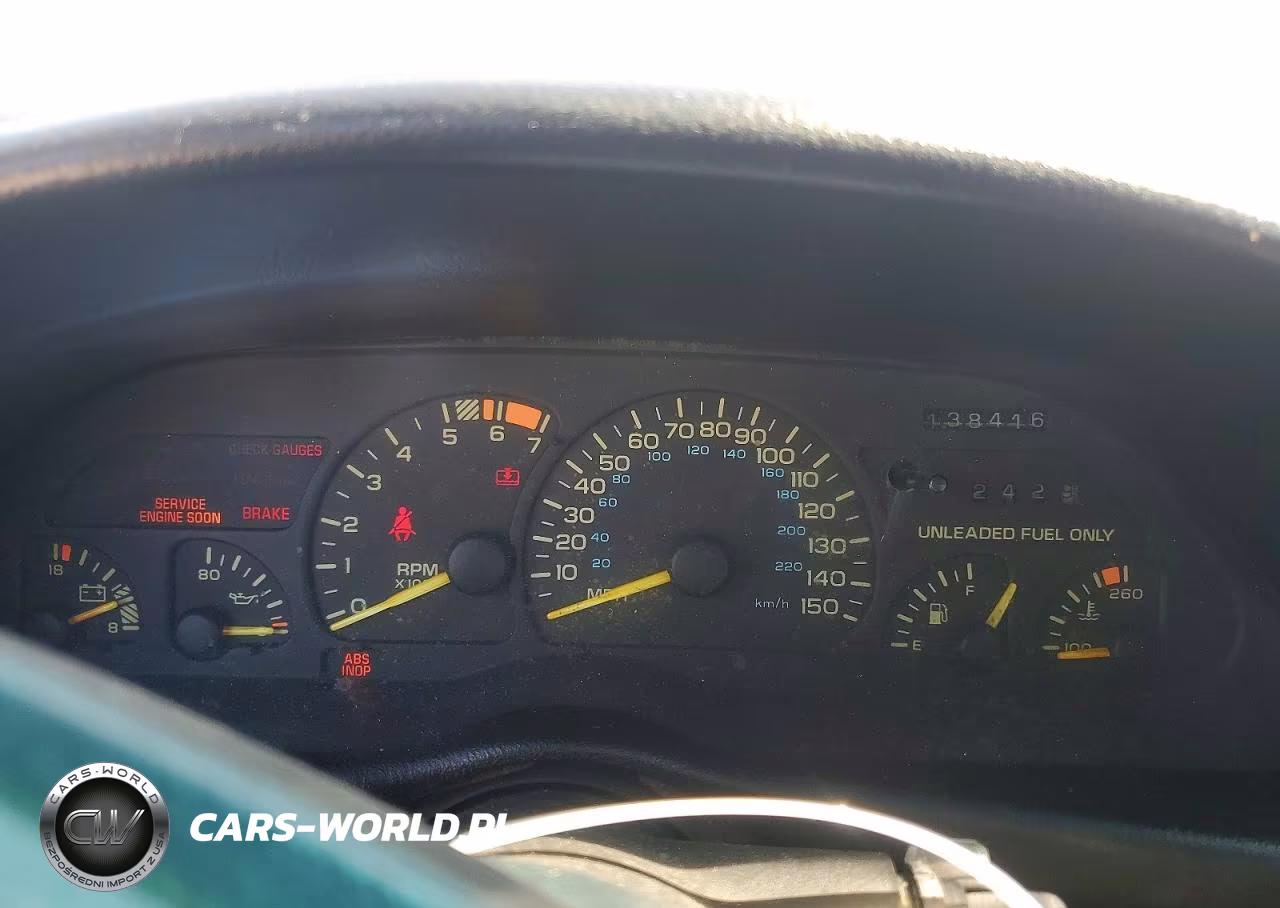 1993 Chevrolet Camaro Z28 VIN:2G1FP22P5P2107185 - 9