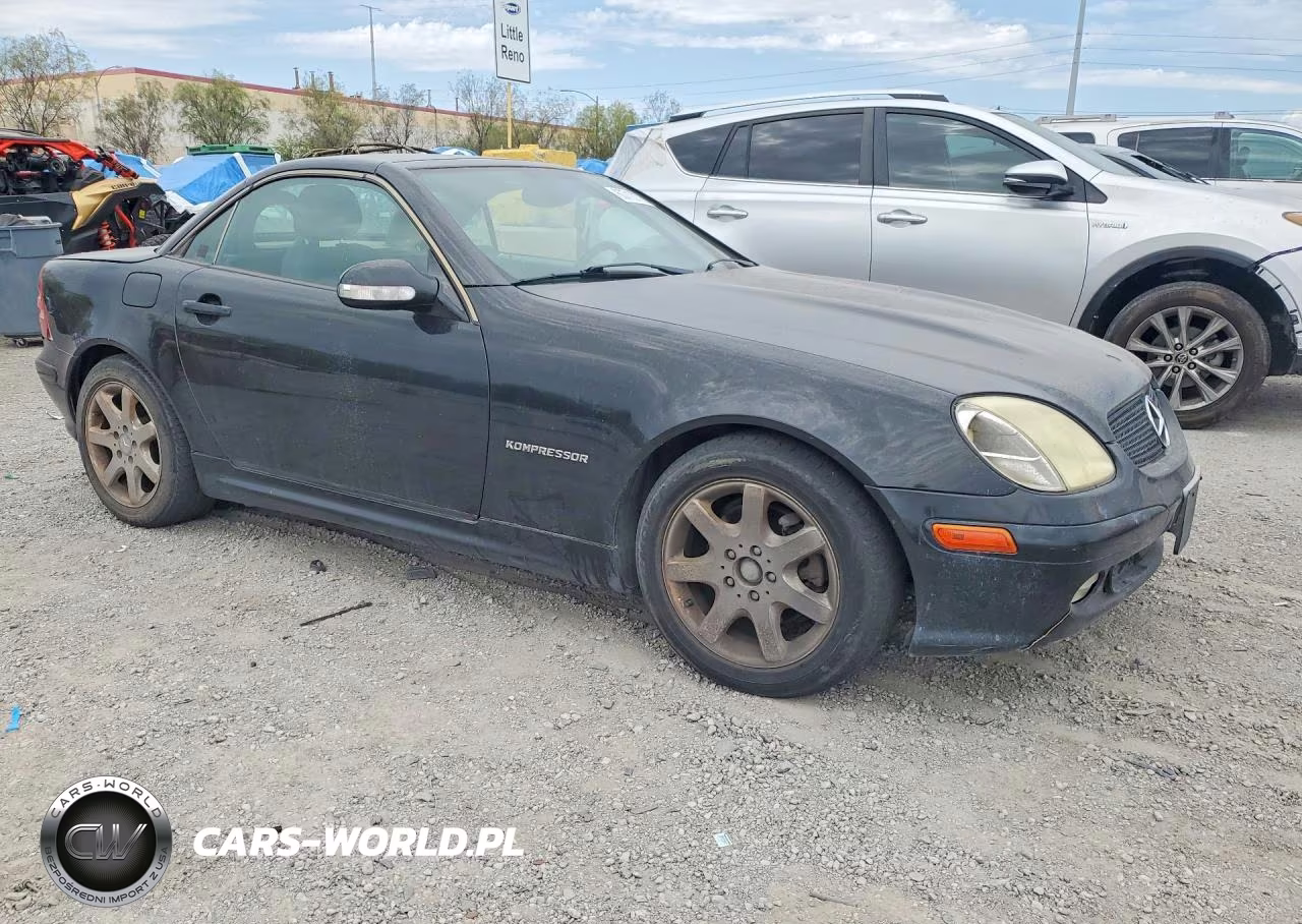 2001 Mercedes-Benz Slk 230 Kompressor VIN:WDBKK49F81F179032 - 4