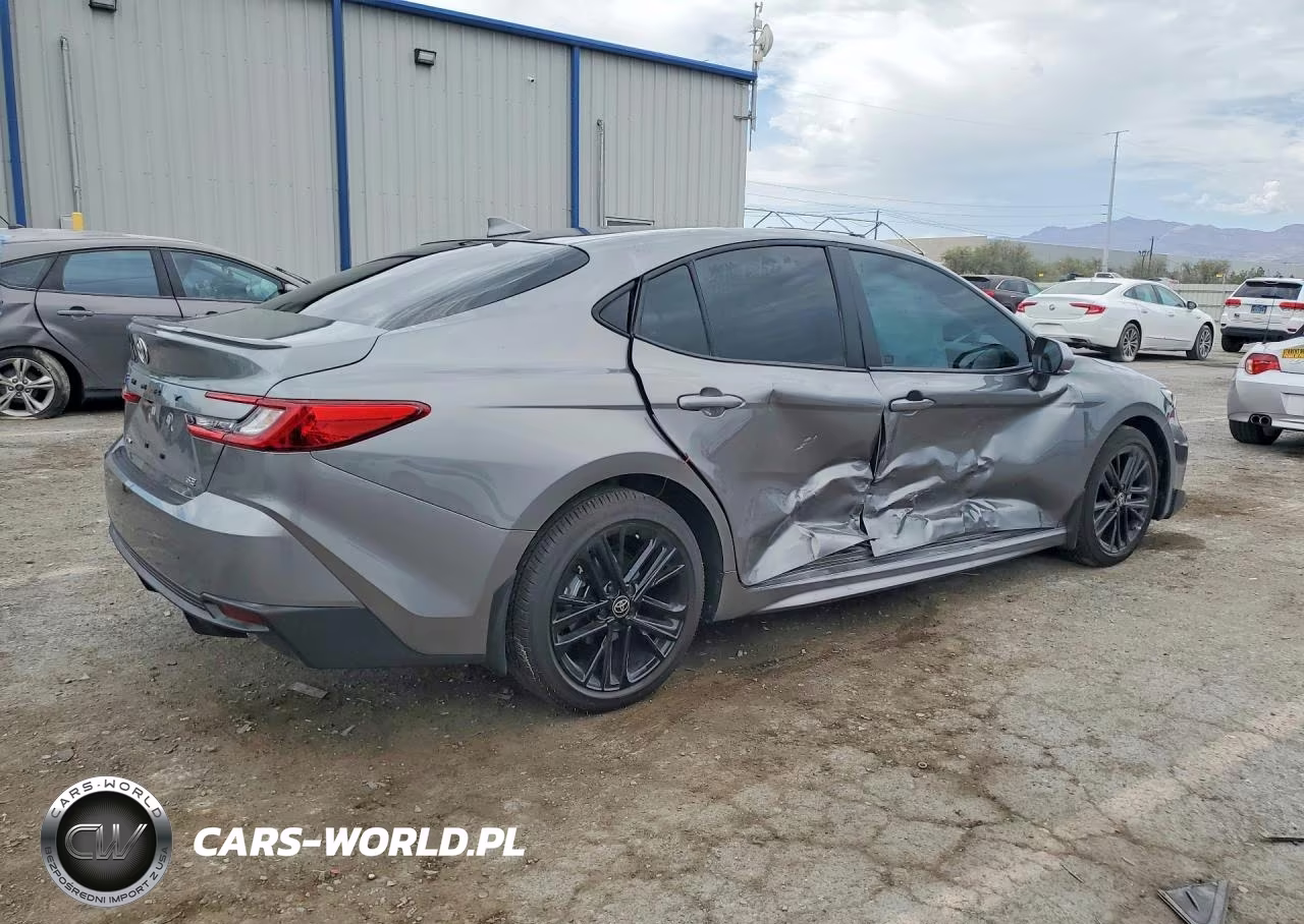 2026 Toyota Camry Se VIN:4T1DAACKXTU274350 - 3