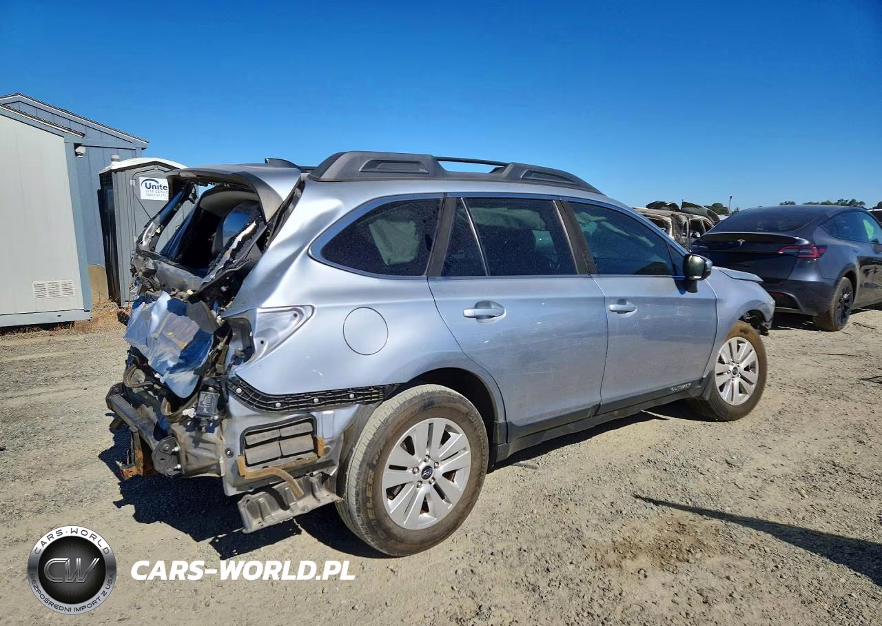 2019 Subaru Outback 2.5I Premium VIN:4S4BSAFCXK3207289 - 3