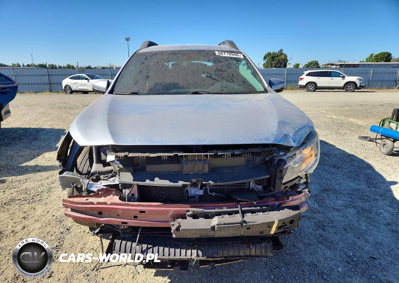 2019 Subaru Outback 2.5I Premium VIN:4S4BSAFCXK3207289 - 5