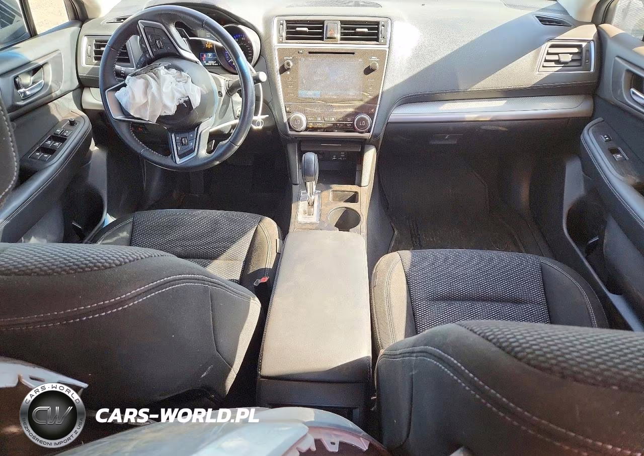 2019 Subaru Outback 2.5I Premium VIN:4S4BSAFCXK3207289 - 8