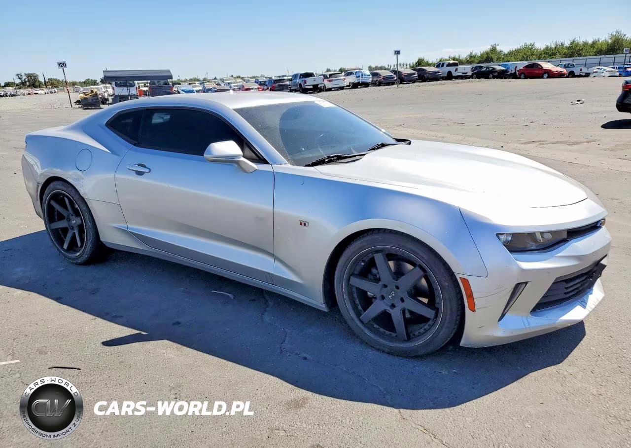 2018 Chevrolet Camaro Lt VIN:1G1FB1RX1J0147142 - 4