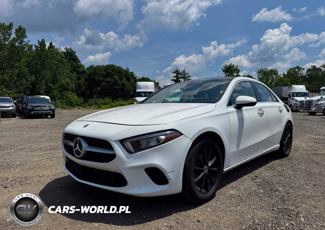 2019 Mercedes-Benz A 220 4Matic VIN:WDD3G4FB7KW010619 - 2