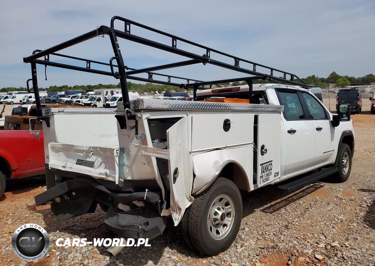 2026 GMC Sierra K3500 VIN:1GD4USE78TF270999 - 3