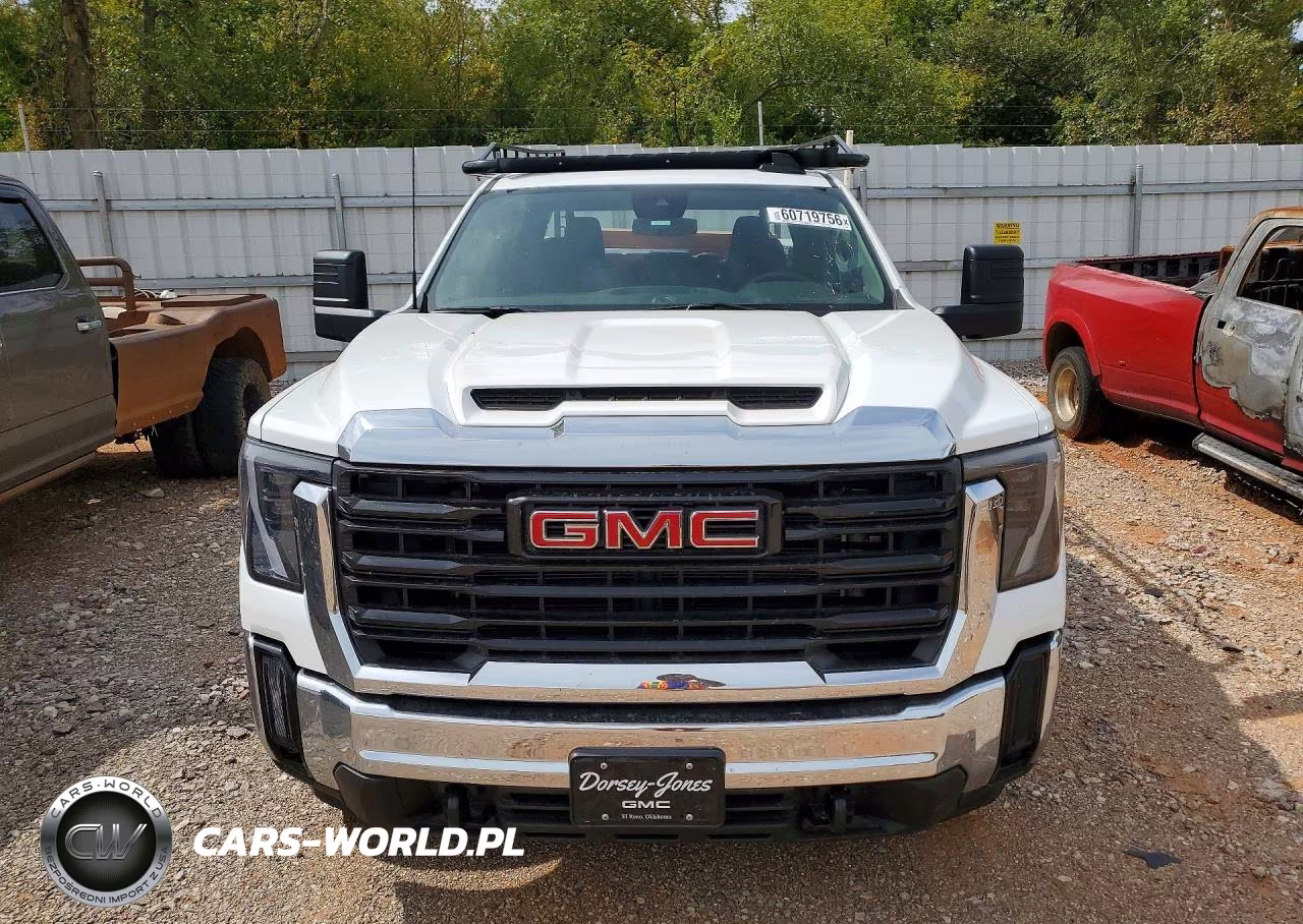 2026 GMC Sierra K3500 VIN:1GD4USE78TF270999 - 5