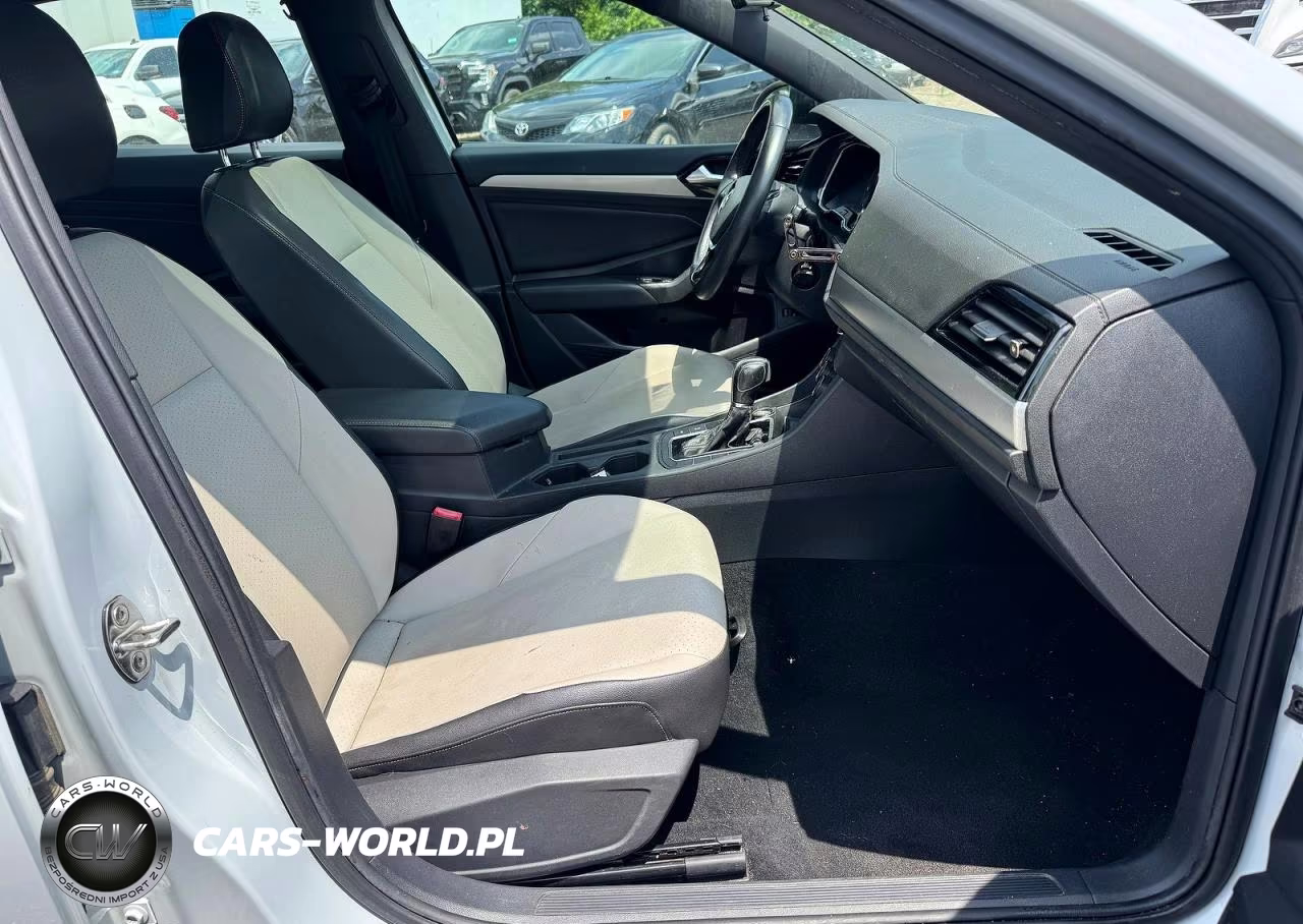 2019 Volkswagen Jetta S VIN:3VWC57BU1KM058543 - 5