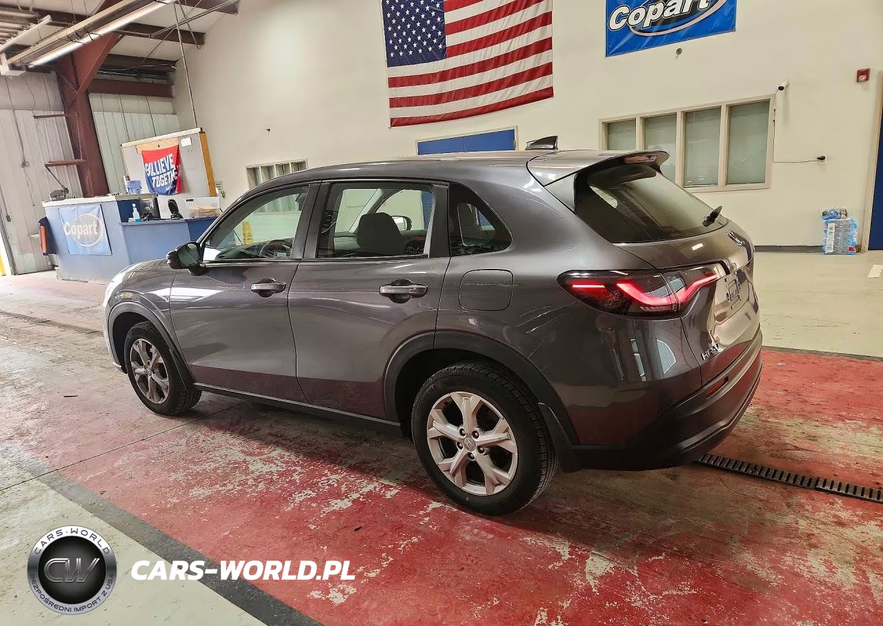 2023 Honda Hr-V Lx VIN:3CZRZ2H32PM735331 - 2