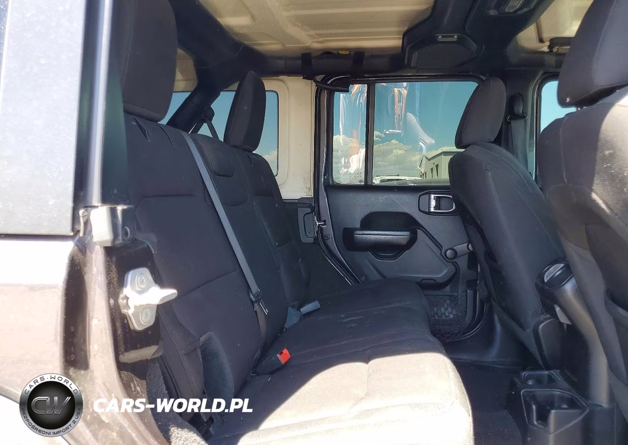 2021 Jeep Wrangler Unlimited Sport VIN:1C4HJXDM5MW553638 - 10