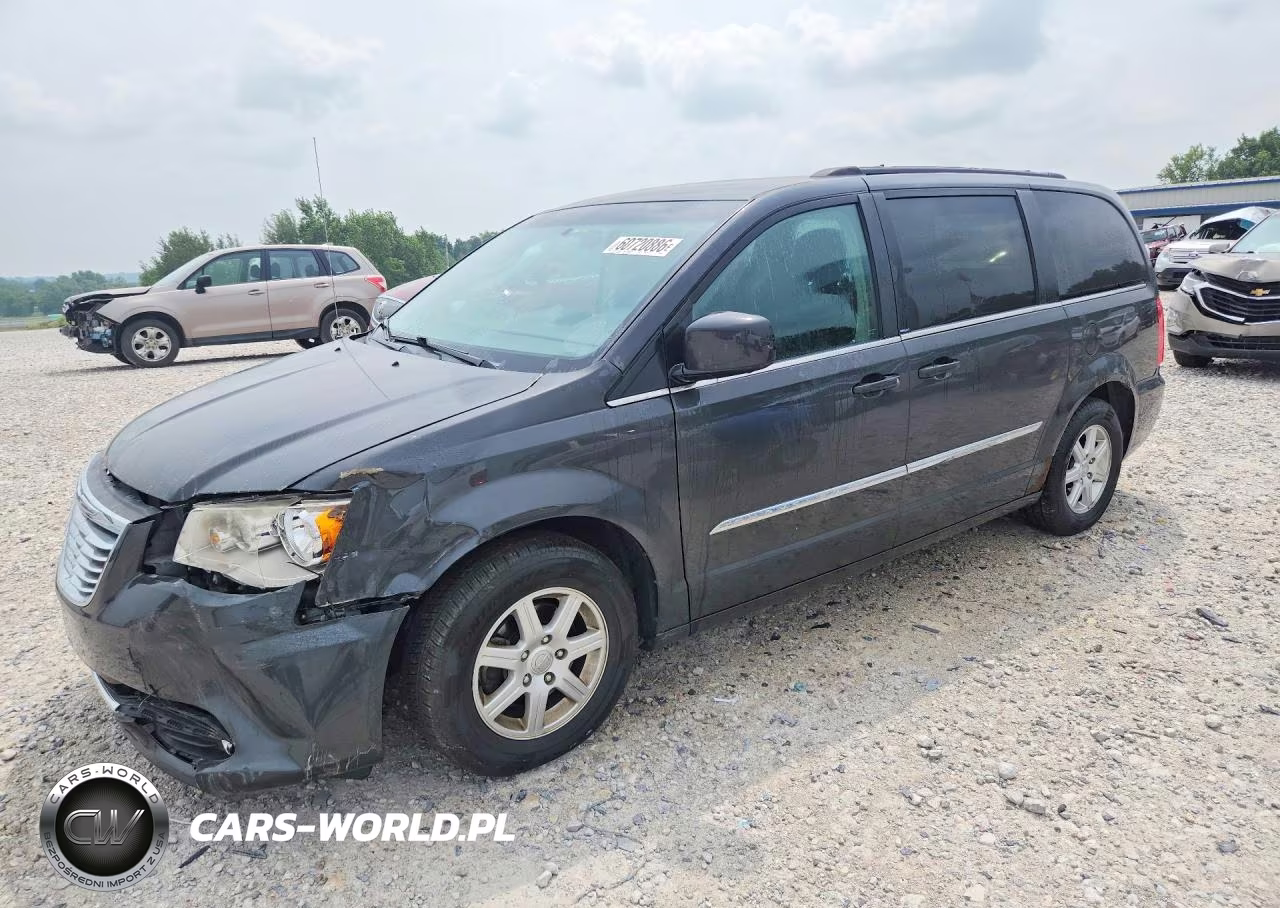 2011 Chrysler Town & Country Touring