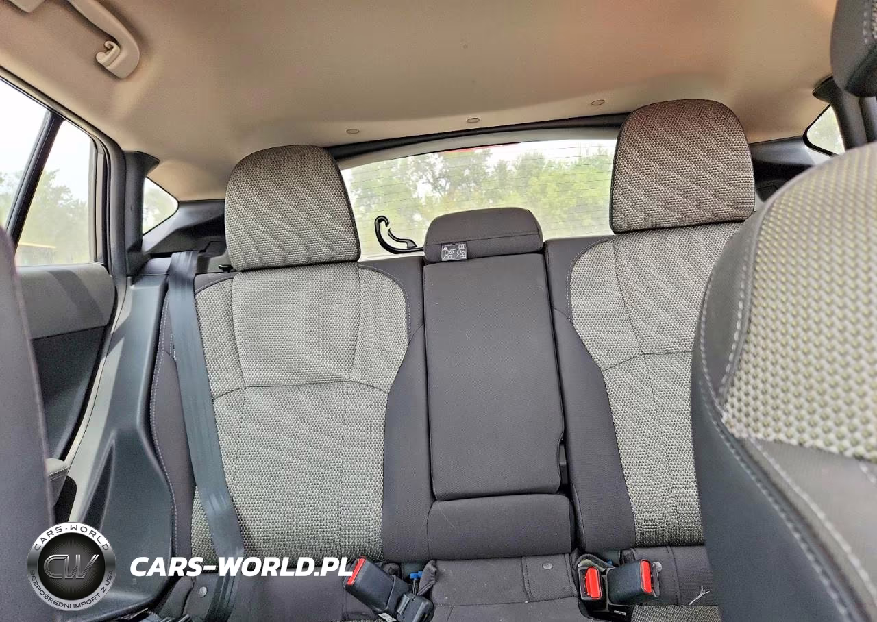 2024 Subaru Crosstrek Premium VIN:JF2GUADC6RH246483 - 10