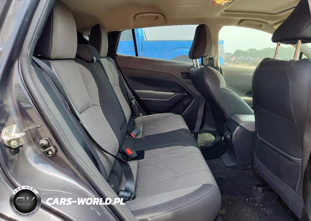 2024 Subaru Crosstrek Premium VIN:JF2GUADC6RH246483 - 11