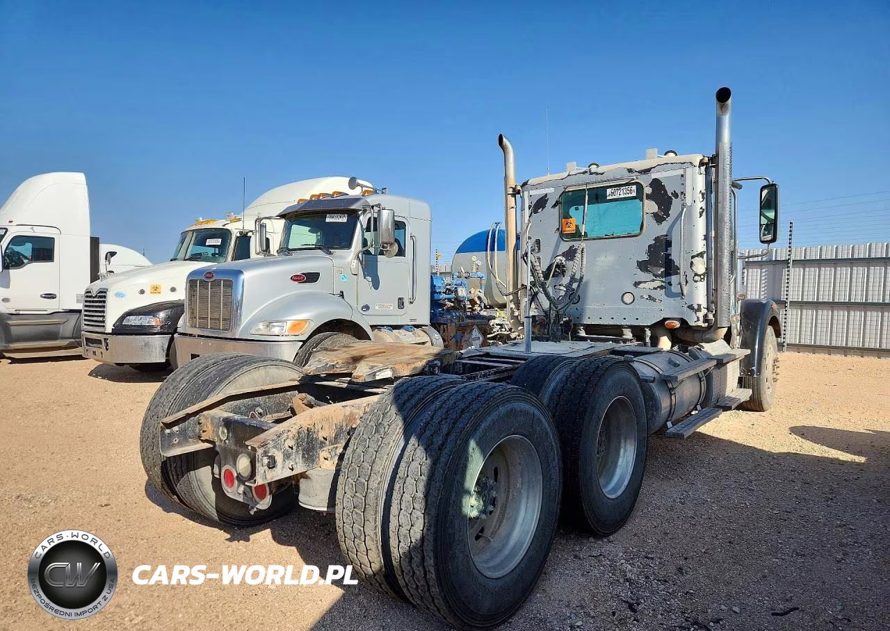 2015 Freightliner 122Sd Semi Truck VIN:3AKJGNBG5FDGN1157 - 3