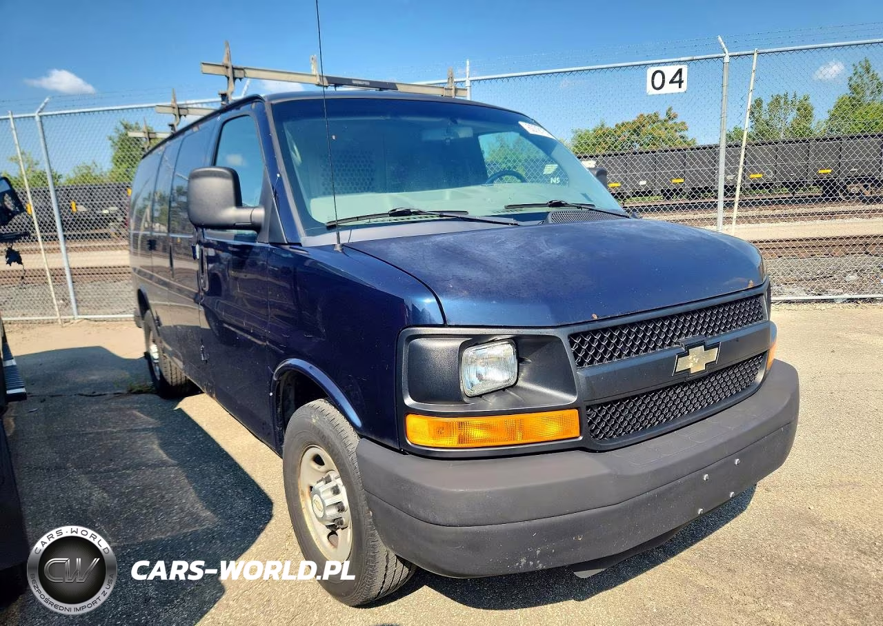 2012 Chevrolet Express G3500 VIN:1GCZGTCG6C1135818 - 4