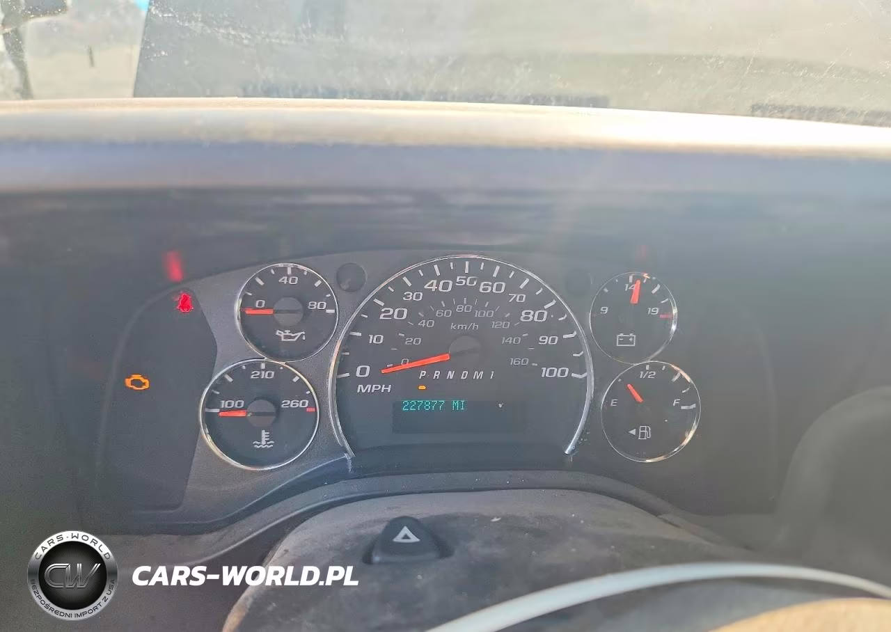 2012 Chevrolet Express G3500 VIN:1GCZGTCG6C1135818 - 9