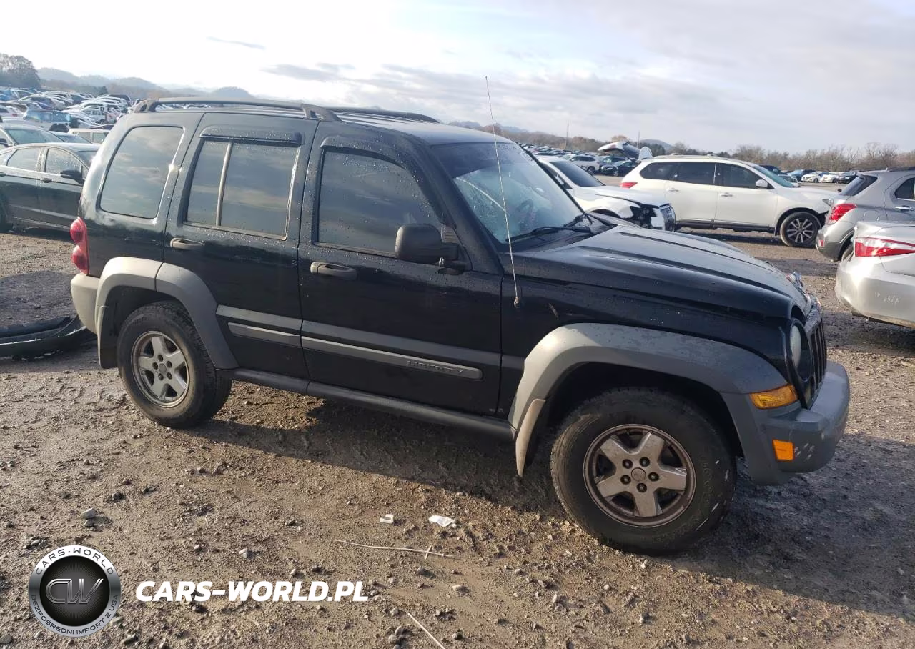 2005 Jeep Liberty Sport VIN:1J4GL48K35W508514 - 14
