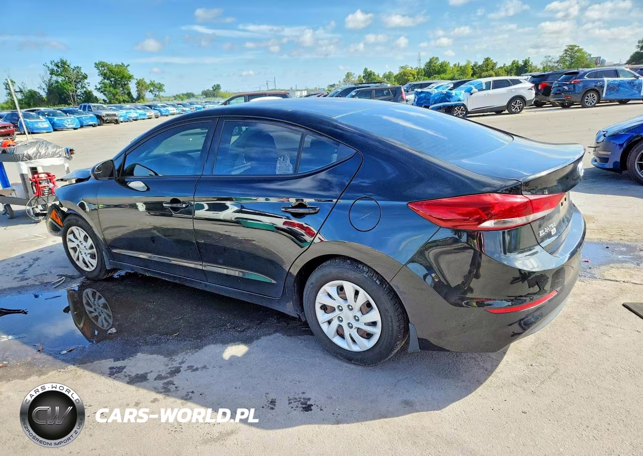 2018 Hyundai Elantra Se VIN:5NPD74LF5JH271113 - 2