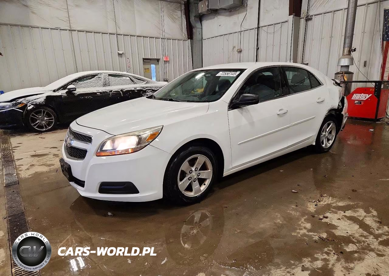 2013 Chevrolet Malibu Ls – zdjęcie 1 z 24