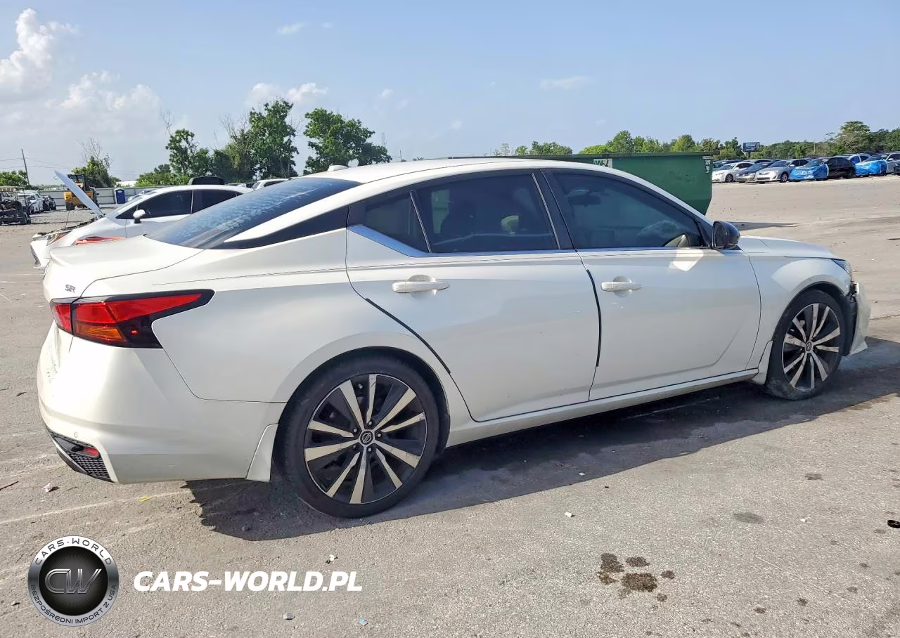 2020 Nissan Altima Sr VIN:1N4BL4CV6LC177255 - 3
