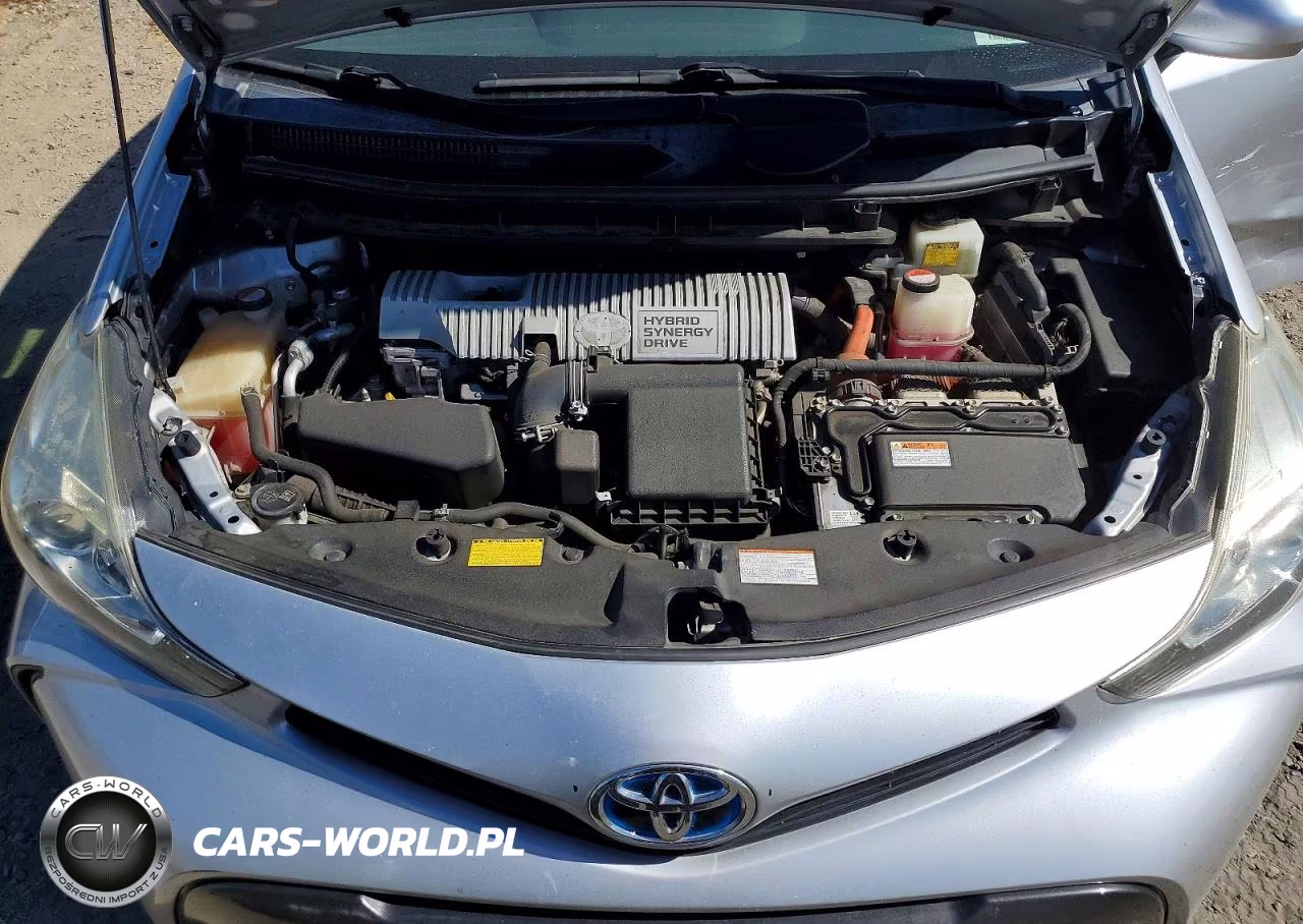 2015 Toyota Prius V Four VIN:JTDZN3EU8FJ025558 - 11