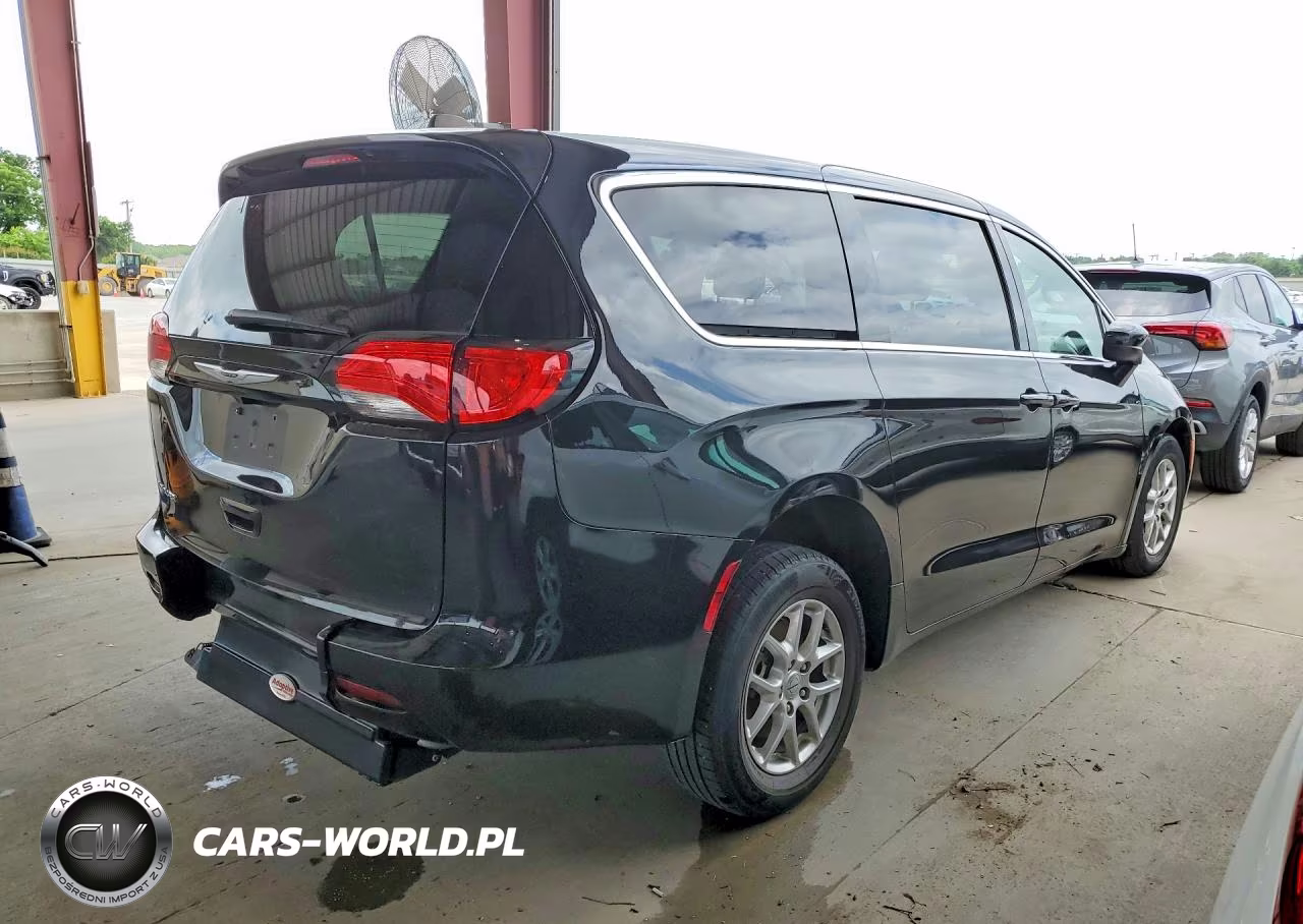 2023 Chrysler Voyager Lx VIN:2C4RC1CG2PR511545 - 3