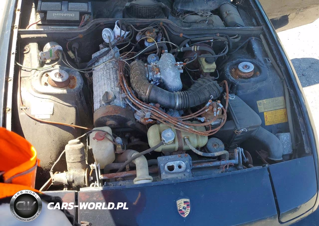 1977 Porsche 924 VIN:9247208537 - 11