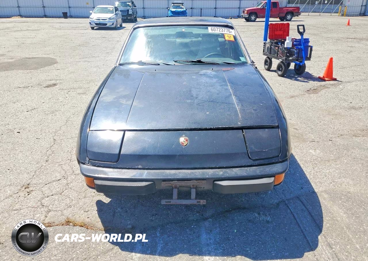 1977 Porsche 924 VIN:9247208537 - 5