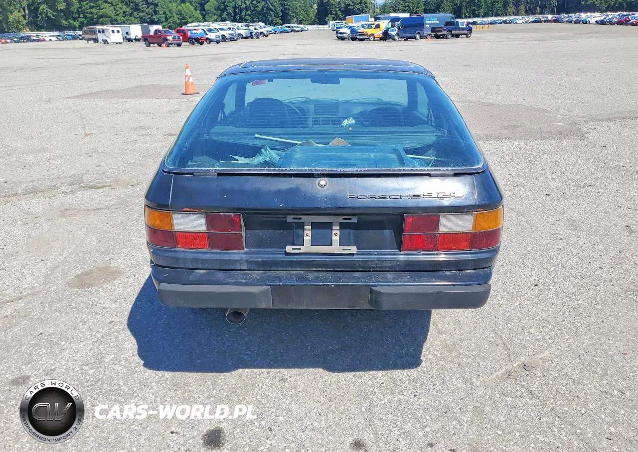 1977 Porsche 924 VIN:9247208537 - 6
