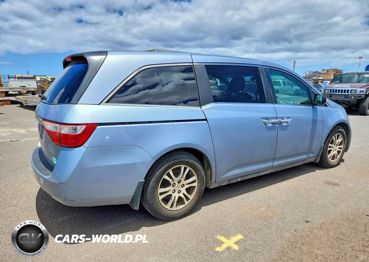 2012 Honda Odyssey VIN:5FNRL5H61CB129620 - 3