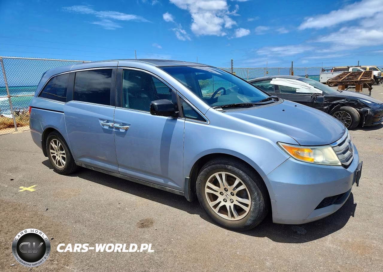 2012 Honda Odyssey VIN:5FNRL5H61CB129620 - 4