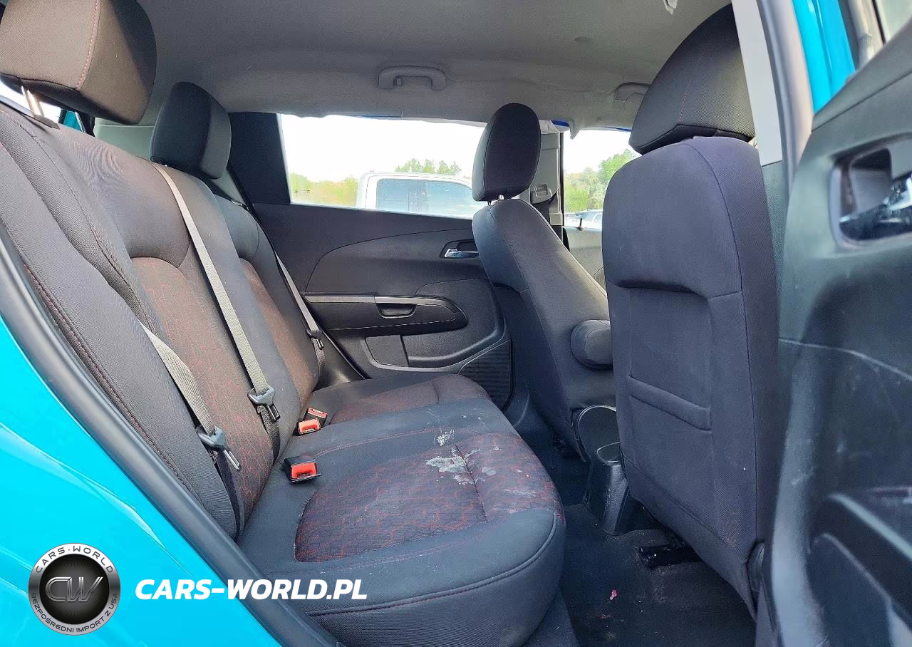 2020 Chevrolet Sonic Lt VIN:1G1JD6SB0L4117691 - 10