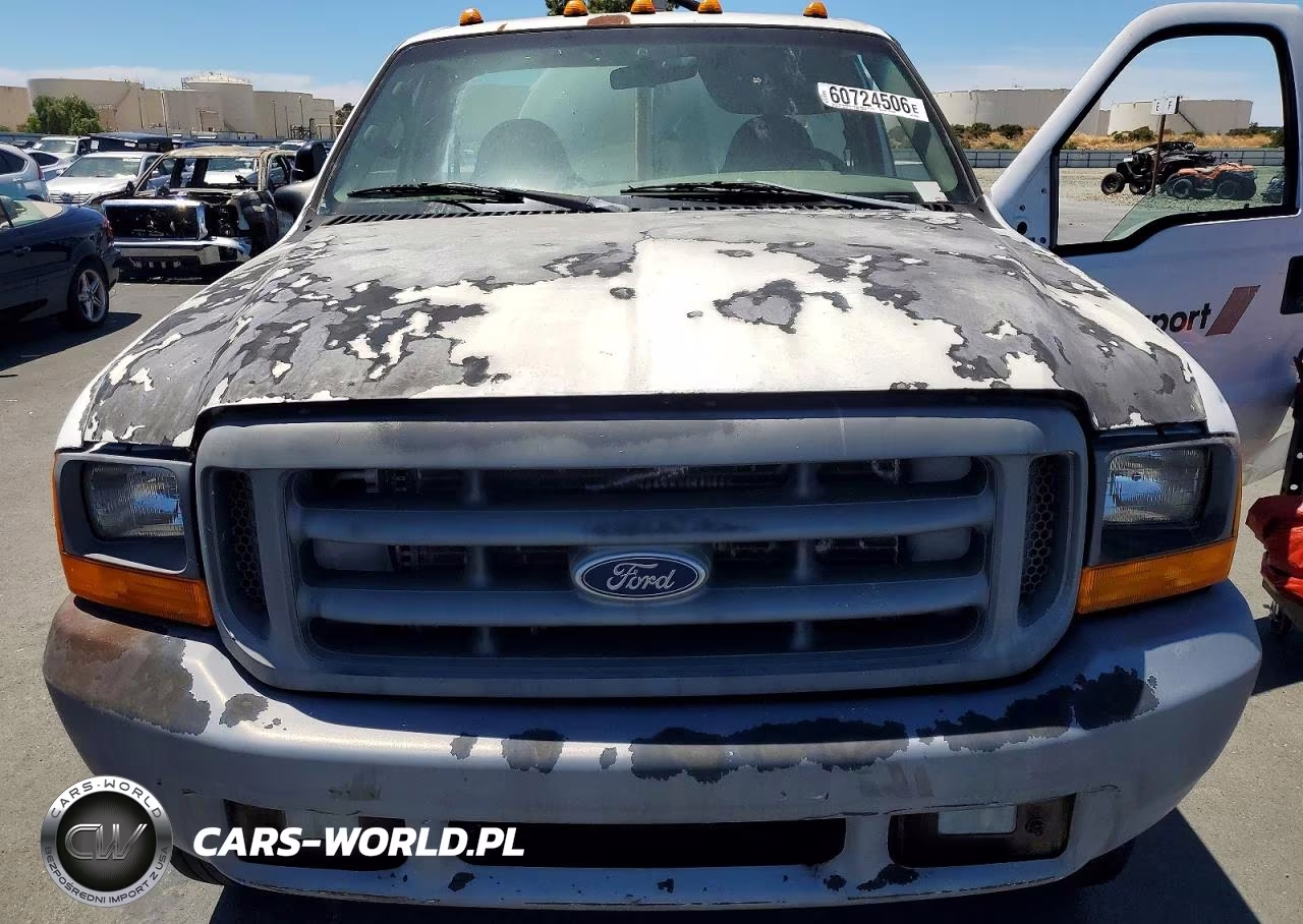 1997 Ford Water Truck VIN:1FTDF1727VKD03477 - 11