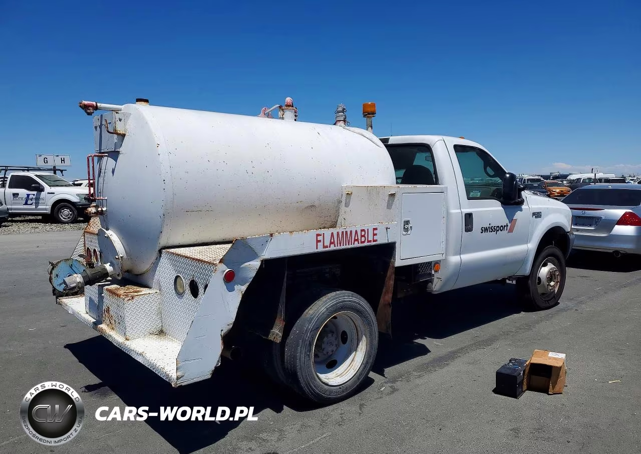 1997 Ford Water Truck VIN:1FTDF1727VKD03477 - 3