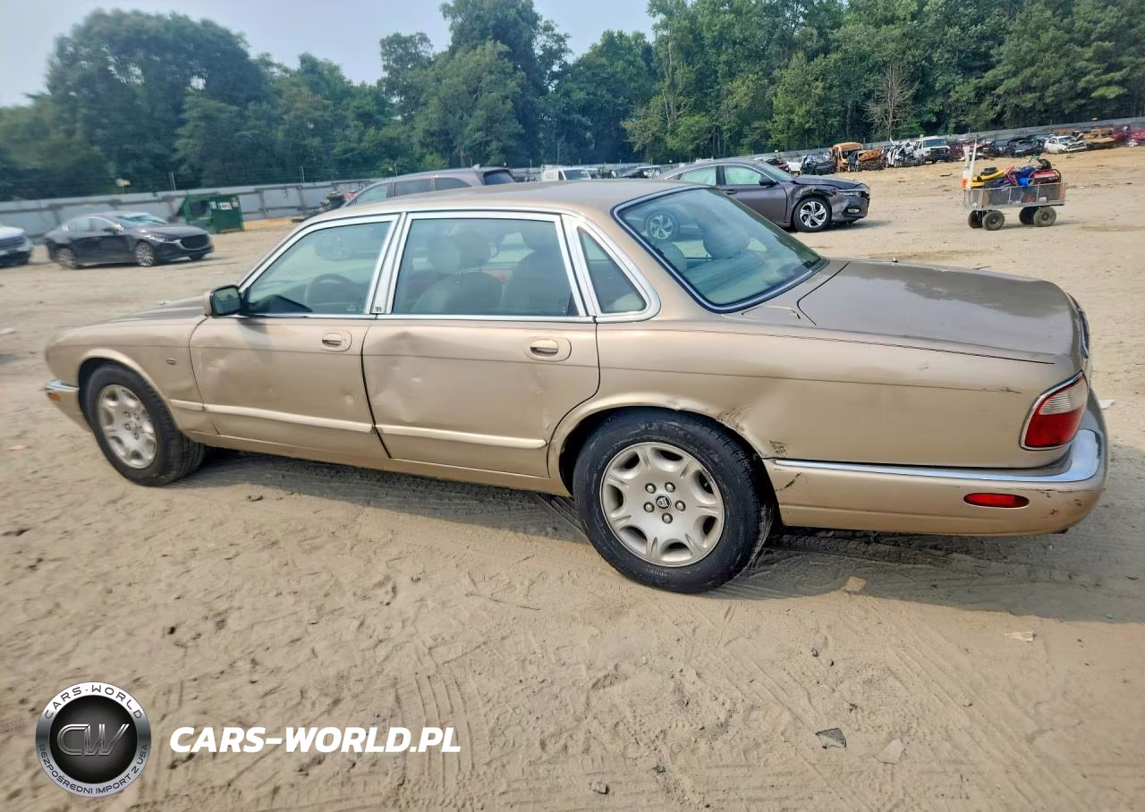 1998 Jaguar Xj8 VIN:SAJHX1244WC841025 - 2