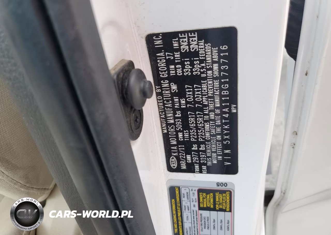 2011 Kia Sorento Base VIN:5XYKT4A11BG173716 - 13