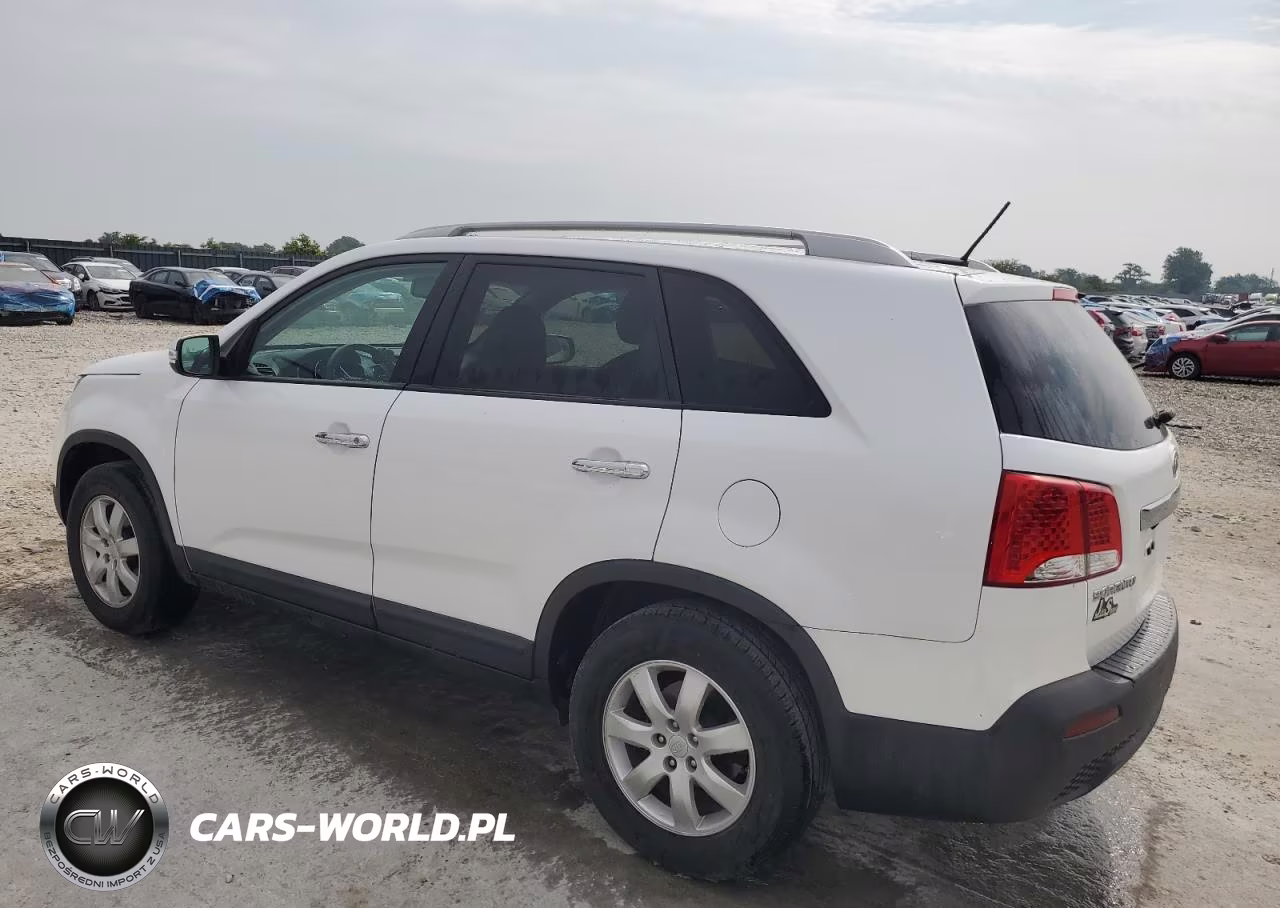 2011 Kia Sorento Base VIN:5XYKT4A11BG173716 - 2