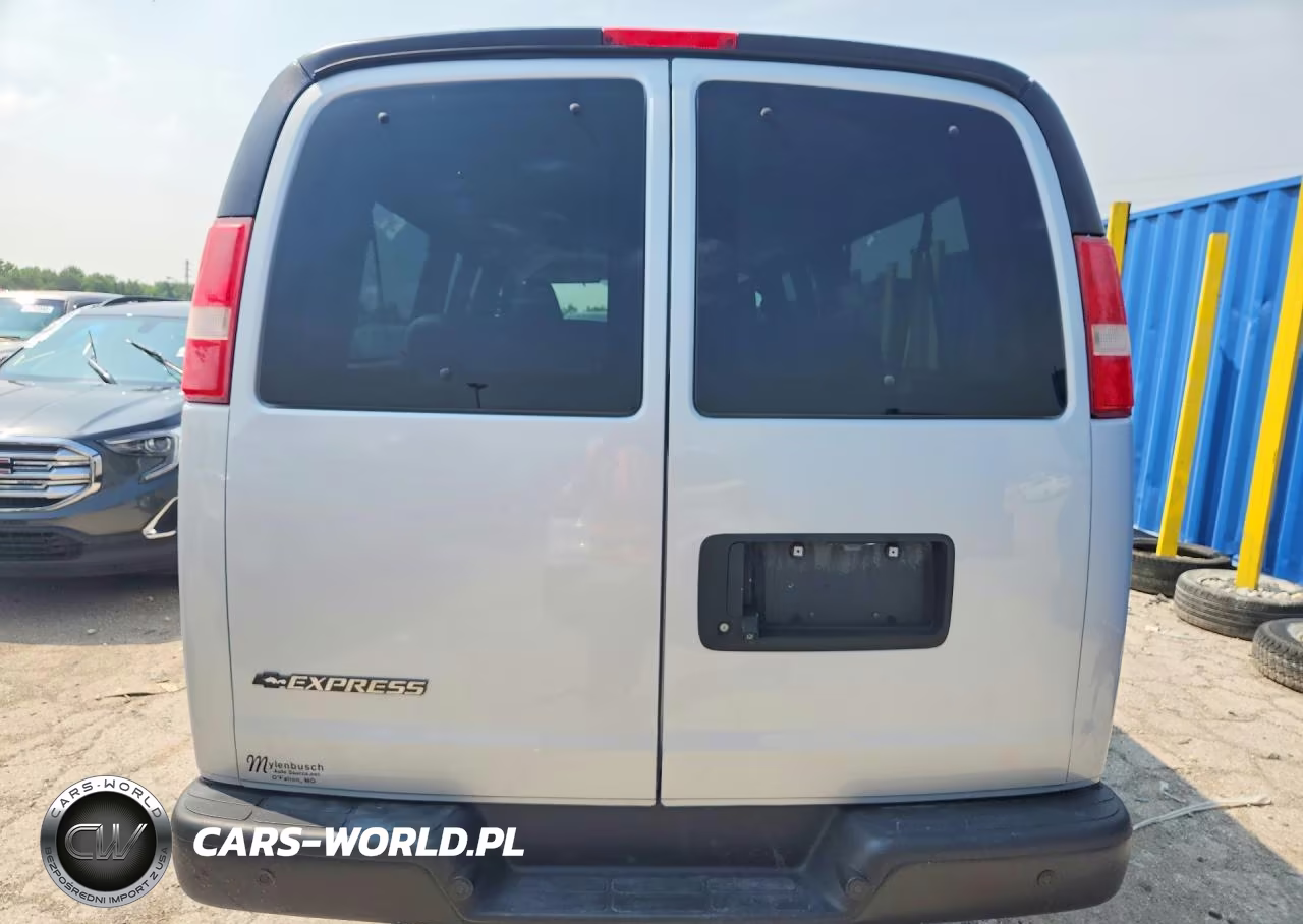 2017 Chevrolet Express G3500 Ls VIN:1GAZGNFF2H1294611 - 6