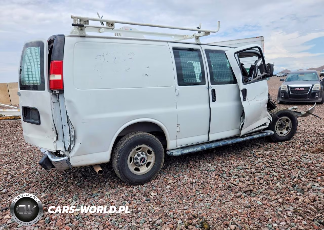 2015 GMC Savana VIN:1GTW7FCF0F1902286 - 3