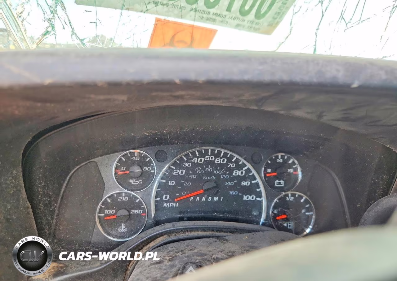 2015 GMC Savana VIN:1GTW7FCF0F1902286 - 9