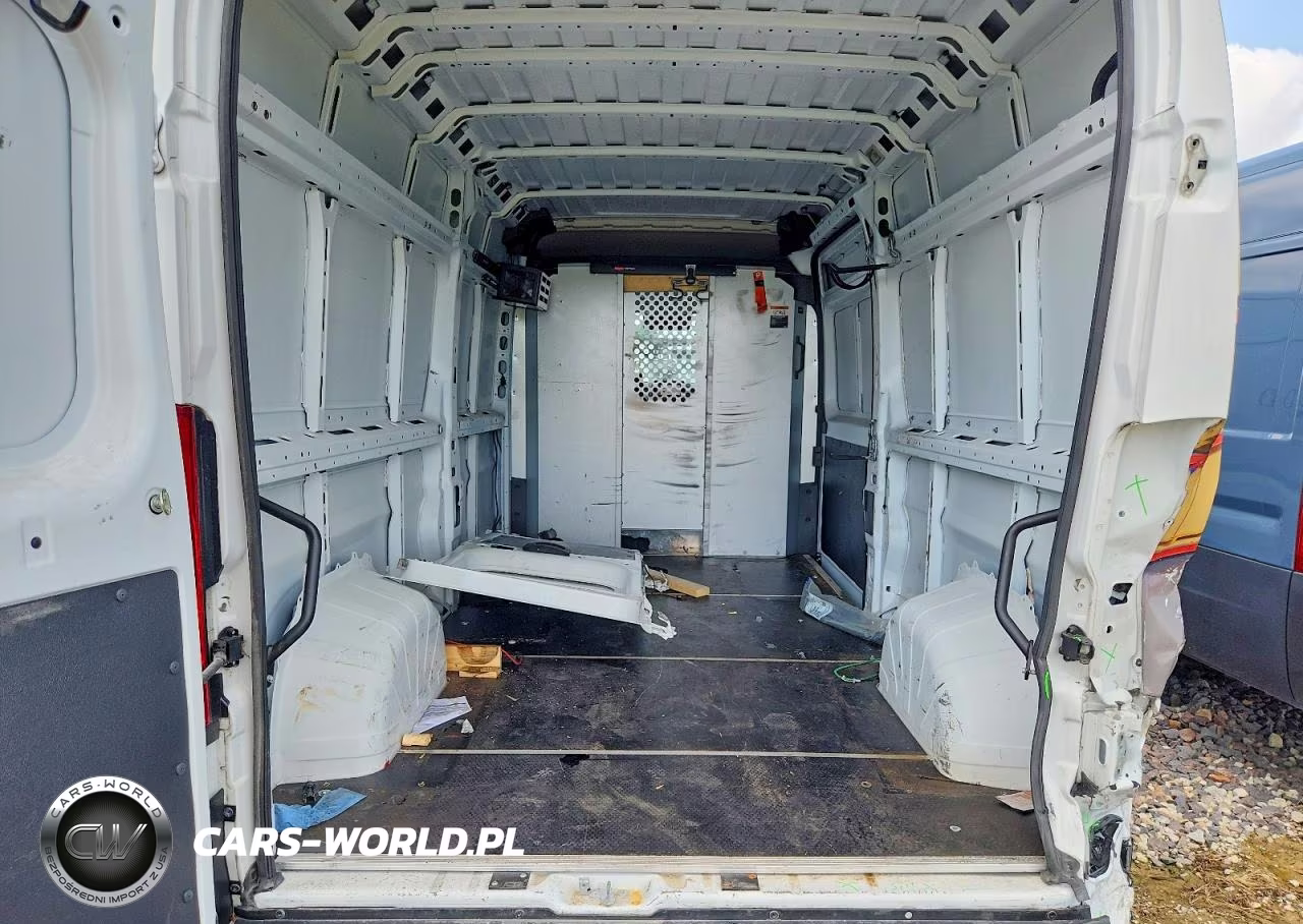 2023 Ram Promaster 3500 Delivery Van VIN:3C6MRVHG9PE540168 - 10