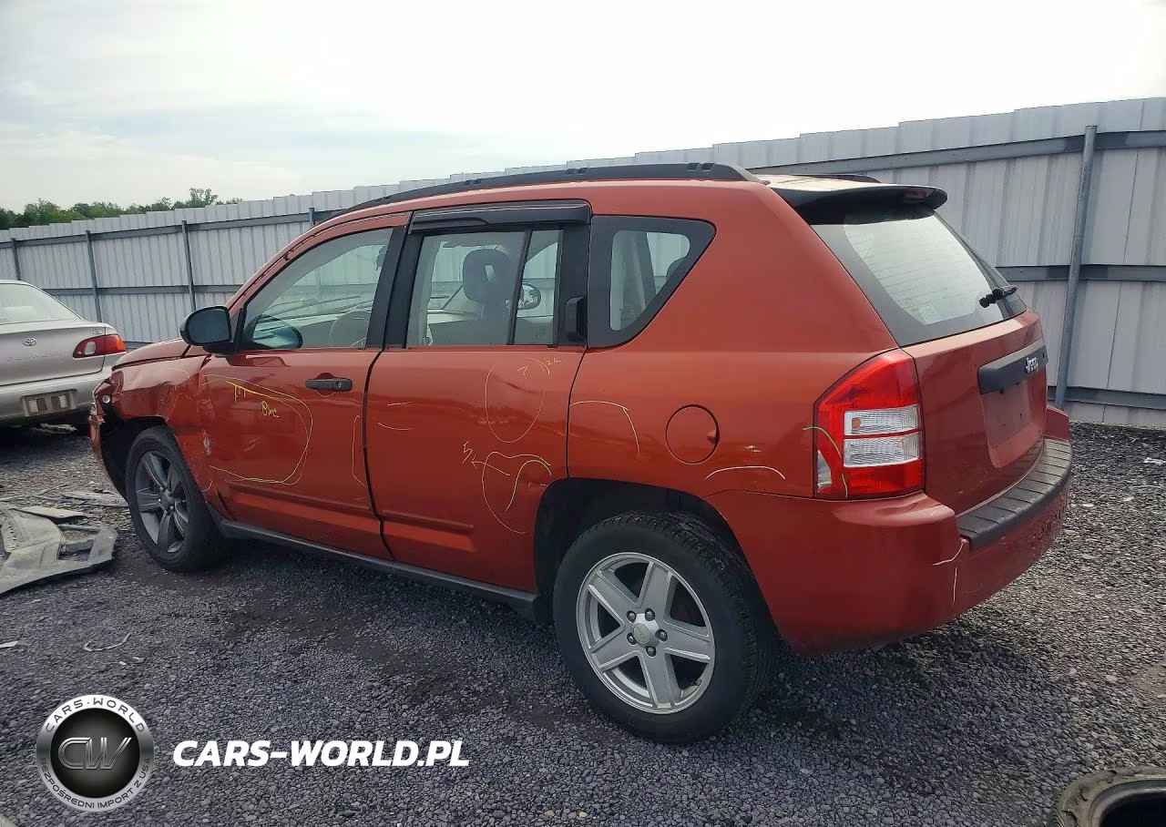 2008 Jeep Compass Sport VIN:1J8FT47W18D707897 - 2