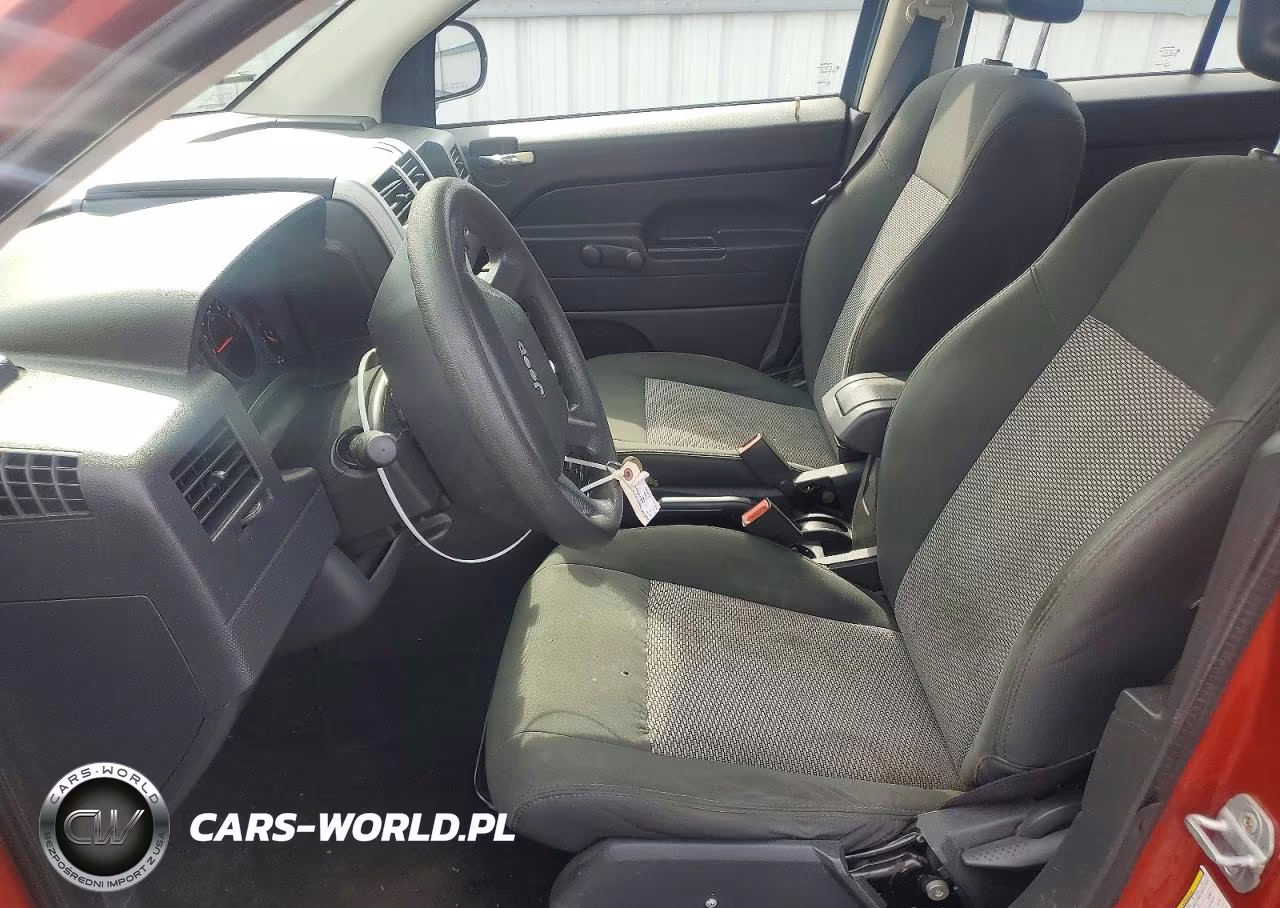 2008 Jeep Compass Sport VIN:1J8FT47W18D707897 - 7