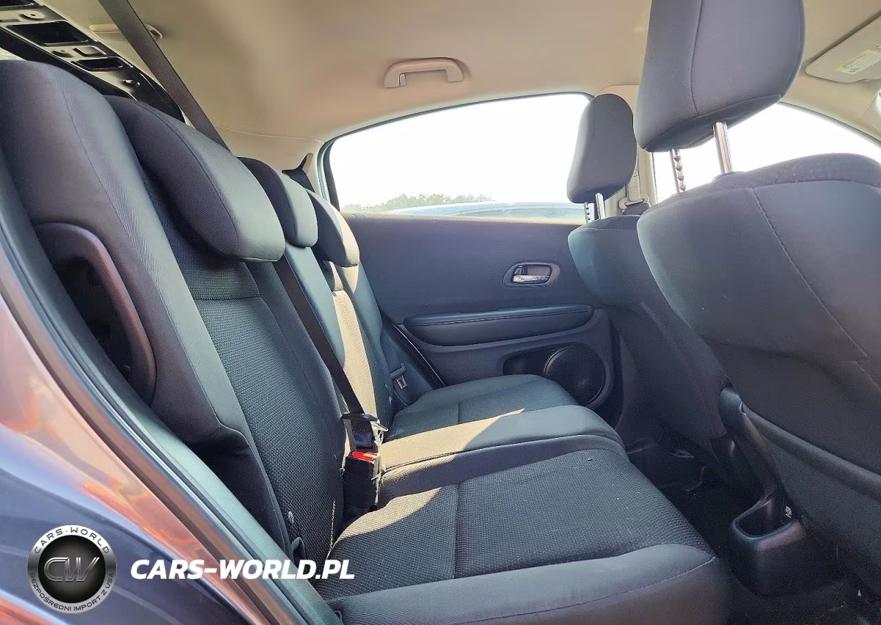 2021 Honda Hr-V Lx VIN:3CZRU6H37MM731633 - 11
