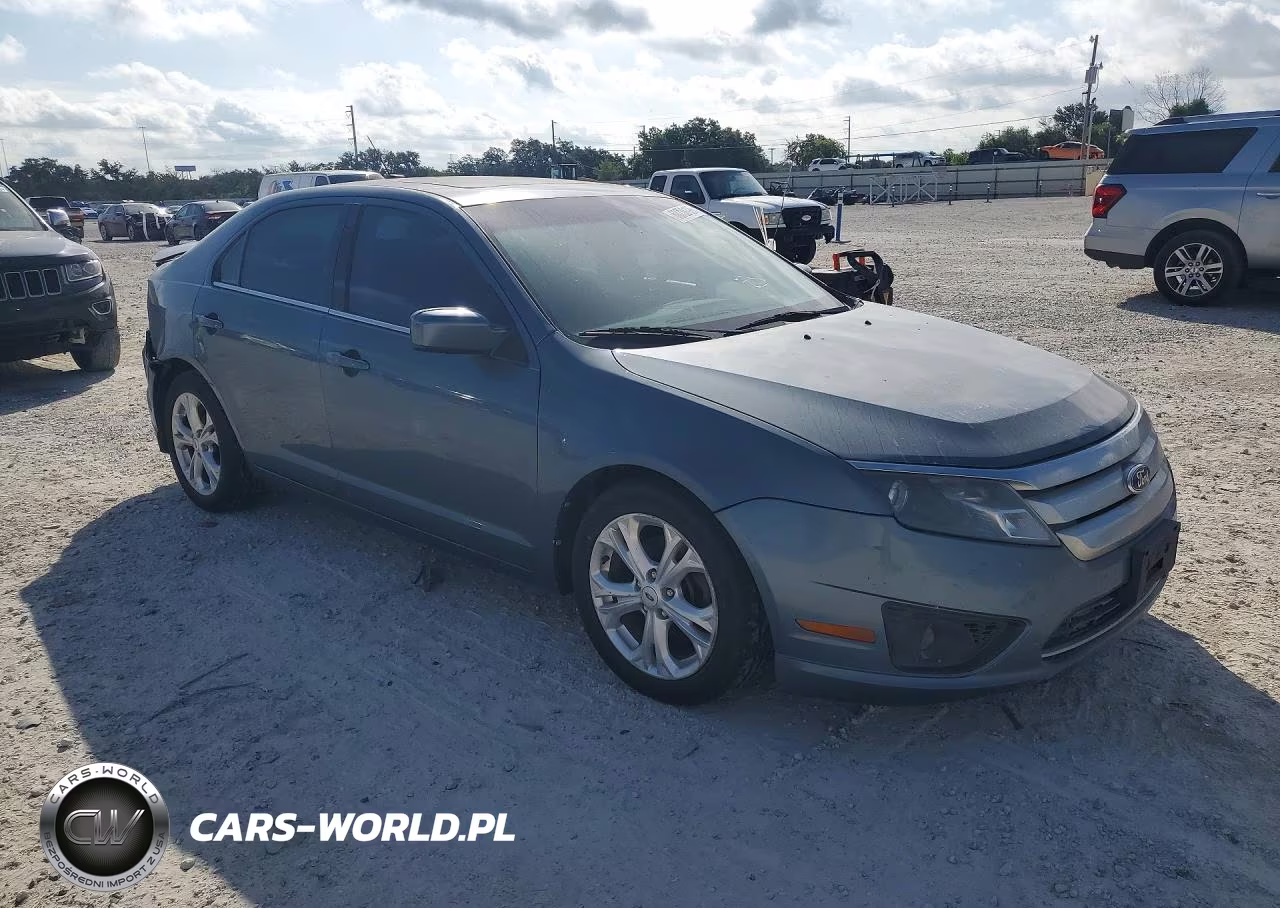 2012 Ford Fusion Se VIN:3FAHP0HA7CR395042 - 4