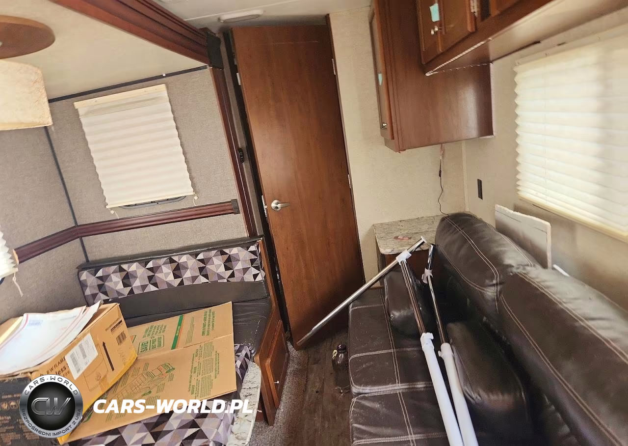 2017 Heartland Trail Runner Camper VIN:5SFEB2829HE331821 - 5